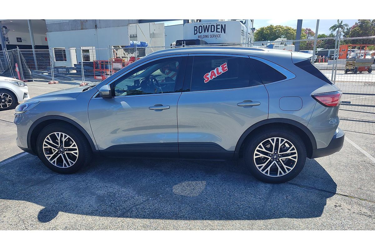 2020 Ford Escape ZH