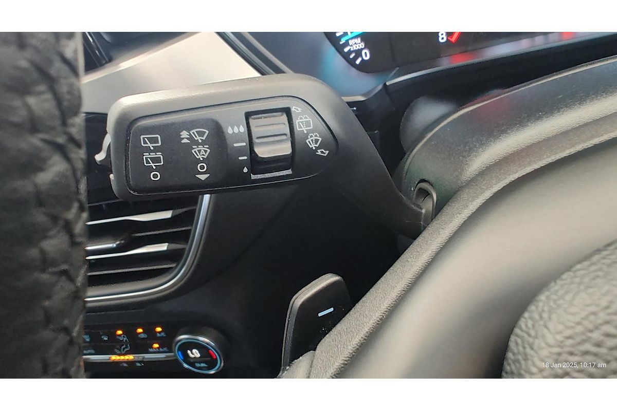 2020 Ford Escape ZH