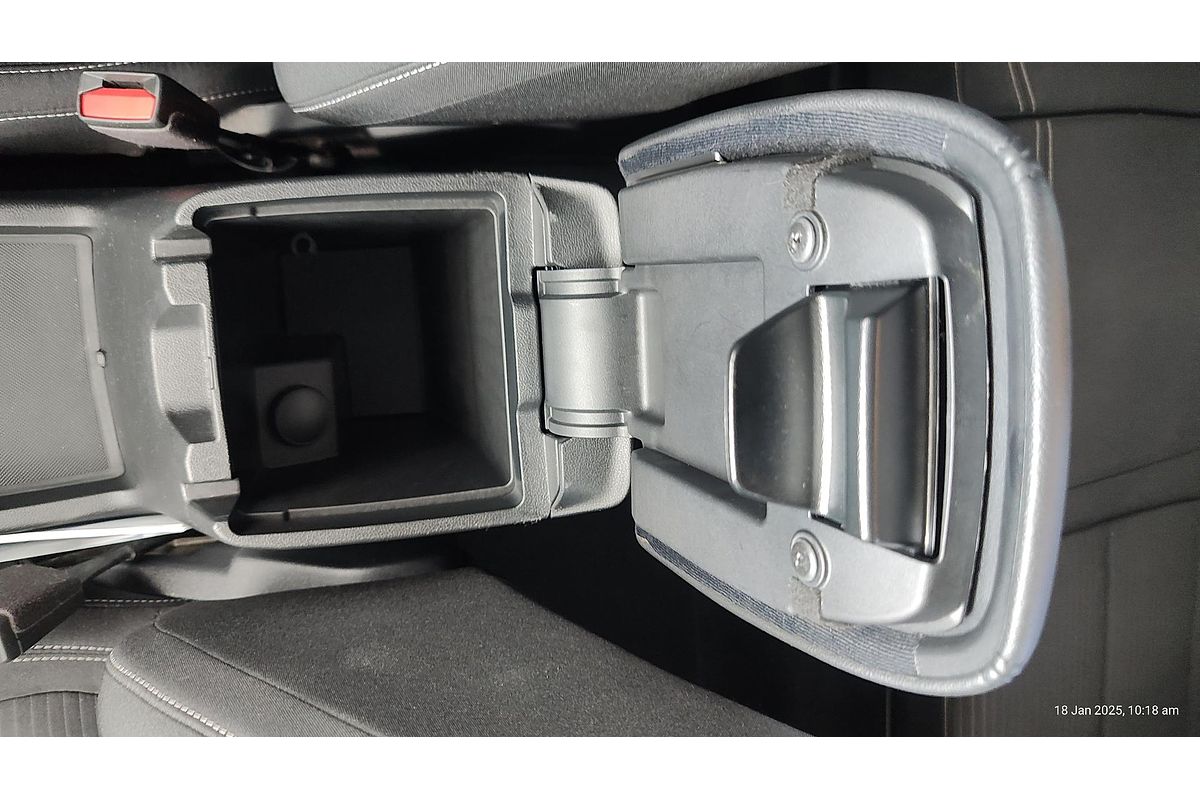 2020 Ford Escape ZH
