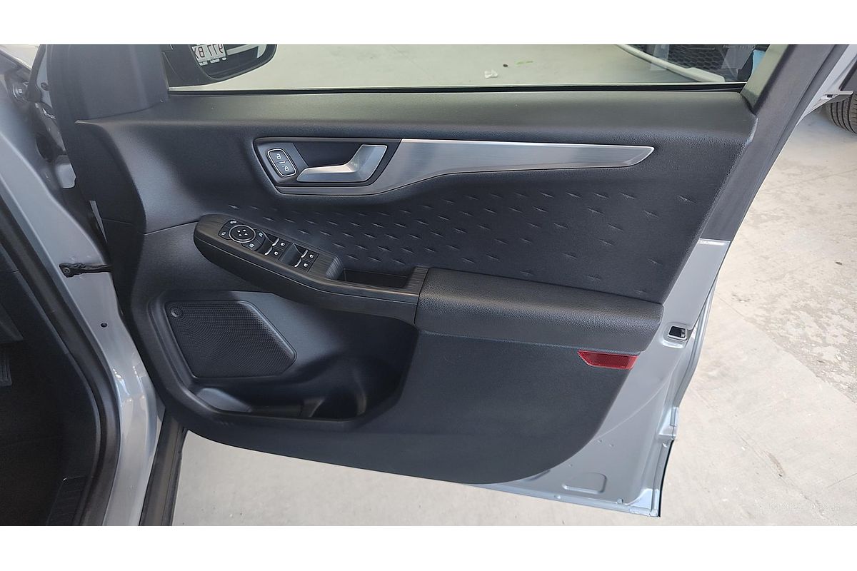 2020 Ford Escape ZH