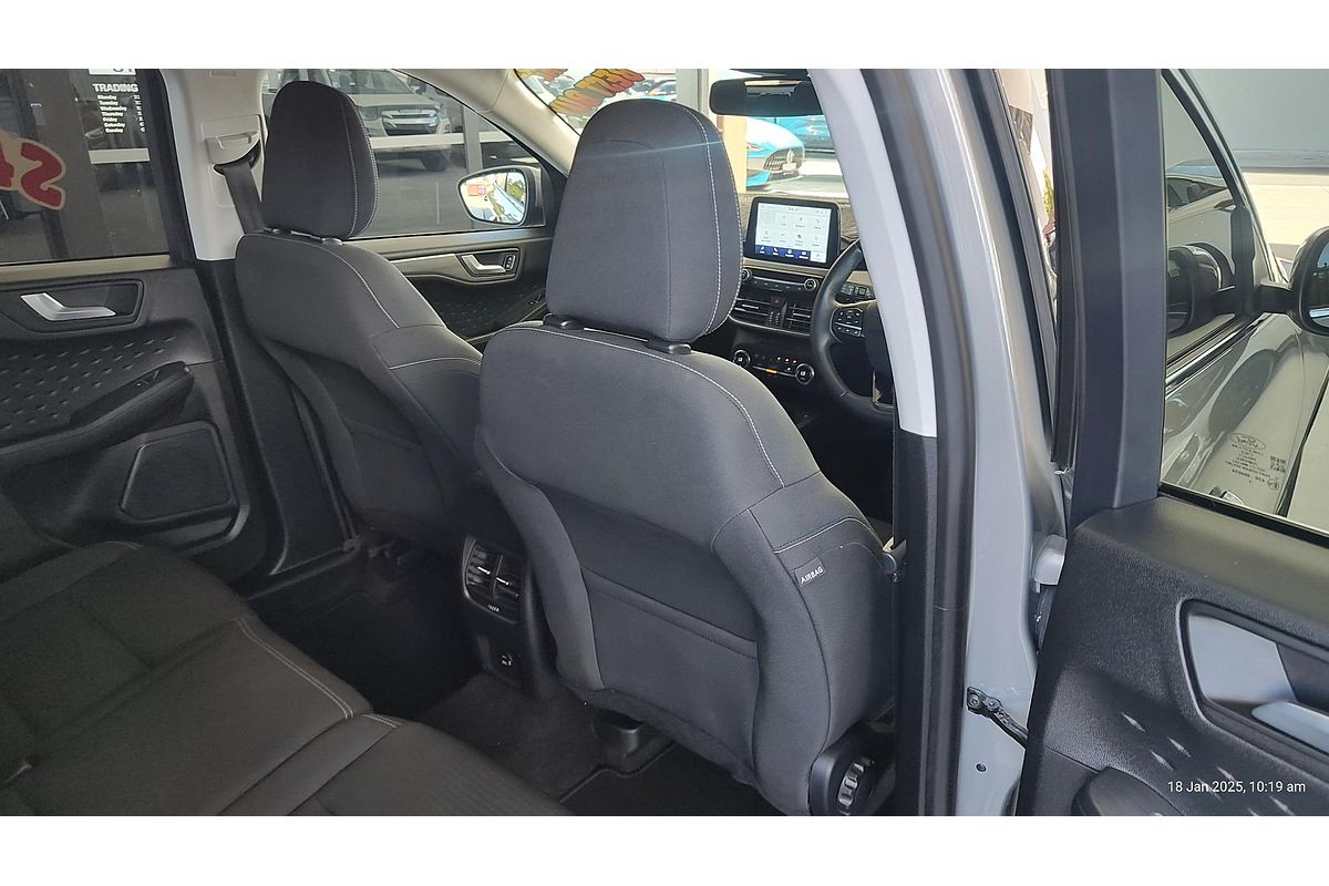 2020 Ford Escape ZH