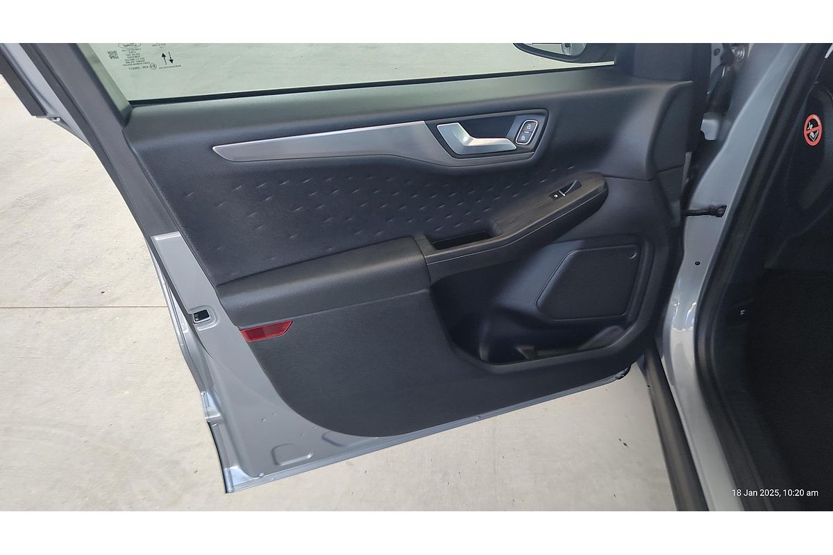 2020 Ford Escape ZH
