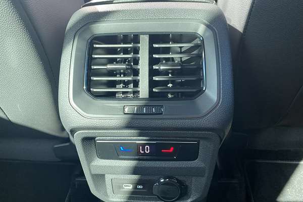 2024 Volkswagen Tiguan 162TSI R-Line 5N