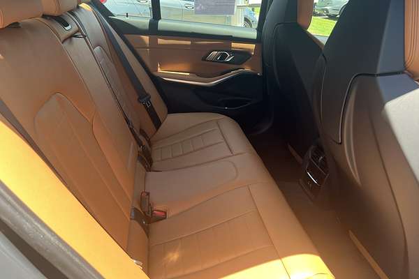 2023 BMW 3 Series 330i M Sport G20 LCI