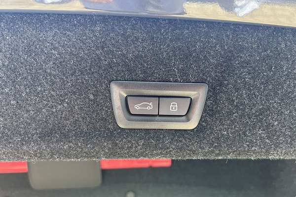 2023 BMW 3 Series 330i M Sport G20 LCI