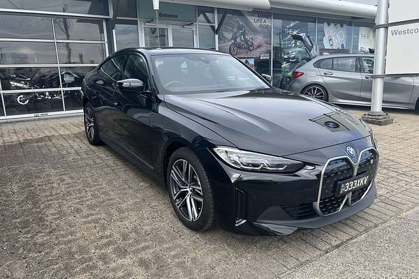 2023 BMW i4 eDrive35 G26