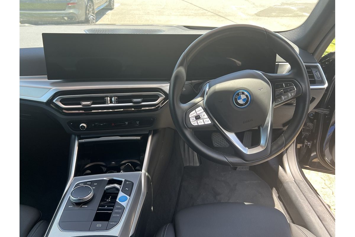 2023 BMW i4 eDrive35 G26