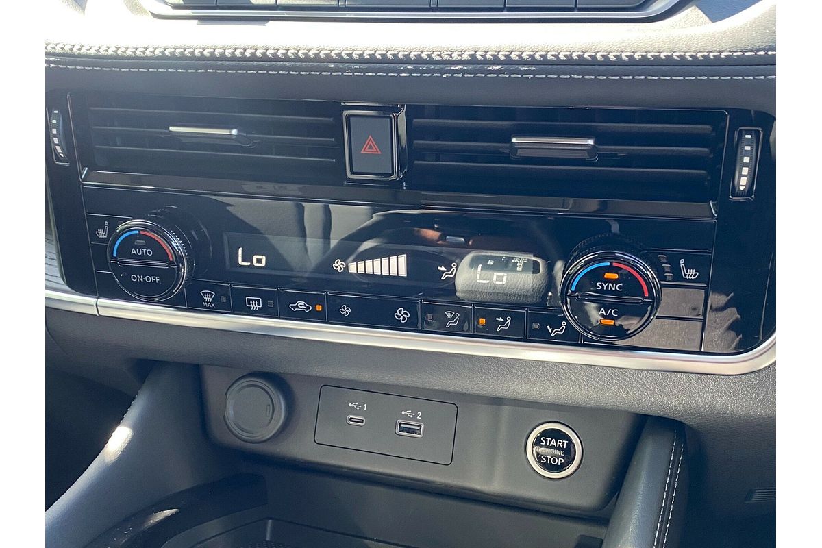 2024 Nissan X-TRAIL ST-L T33