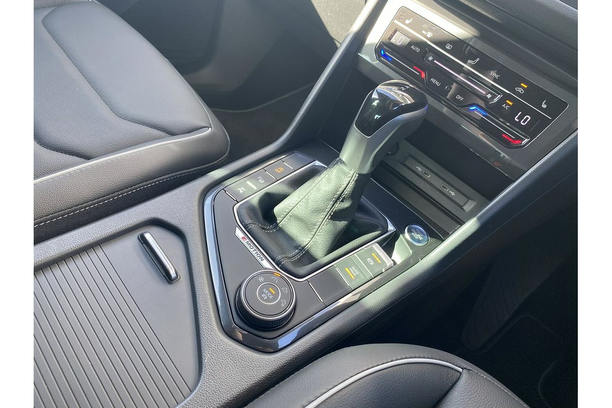 2024 Volkswagen Tiguan 162TSI R-Line 5N