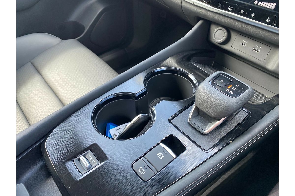 2024 Nissan X-TRAIL ST-L T33