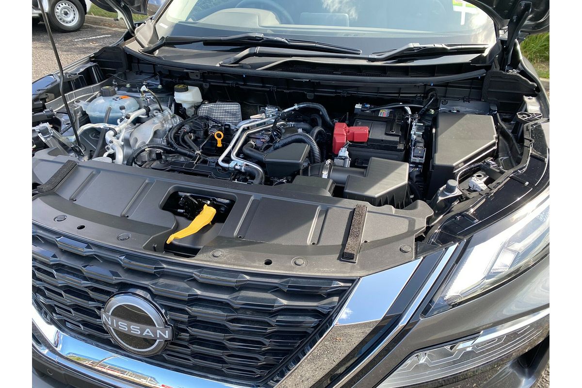 2024 Nissan X-TRAIL ST-L T33