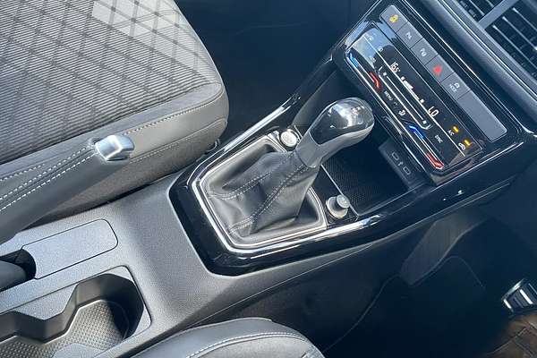 2024 Volkswagen T-Cross 85TSI R-Line D31