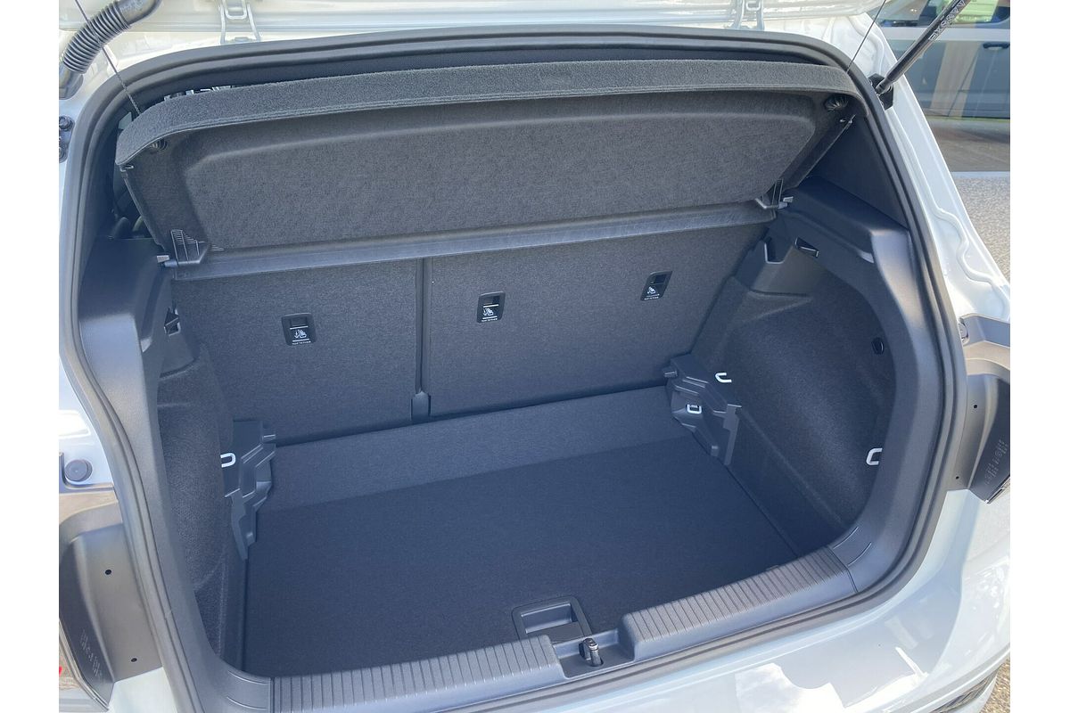 2024 Volkswagen T-Cross 85TSI R-Line D31