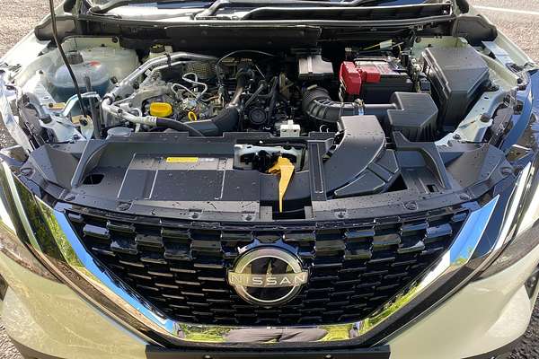 2024 Nissan QASHQAI ST-L J12