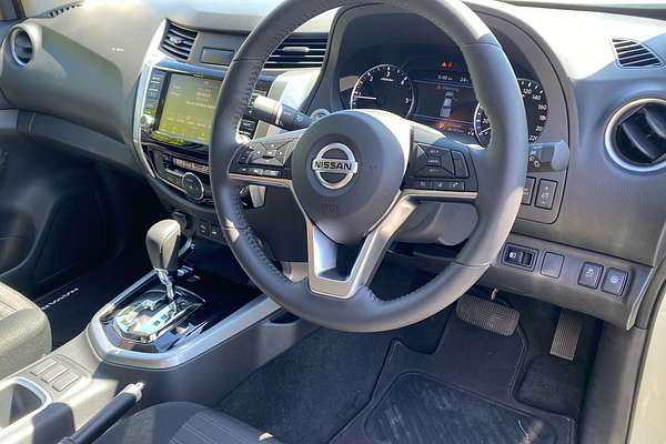 2024 Nissan Navara ST-X D23 4X4