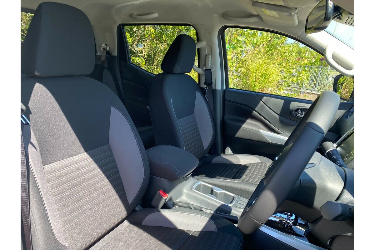 2024 Nissan Navara ST-X D23 4X4