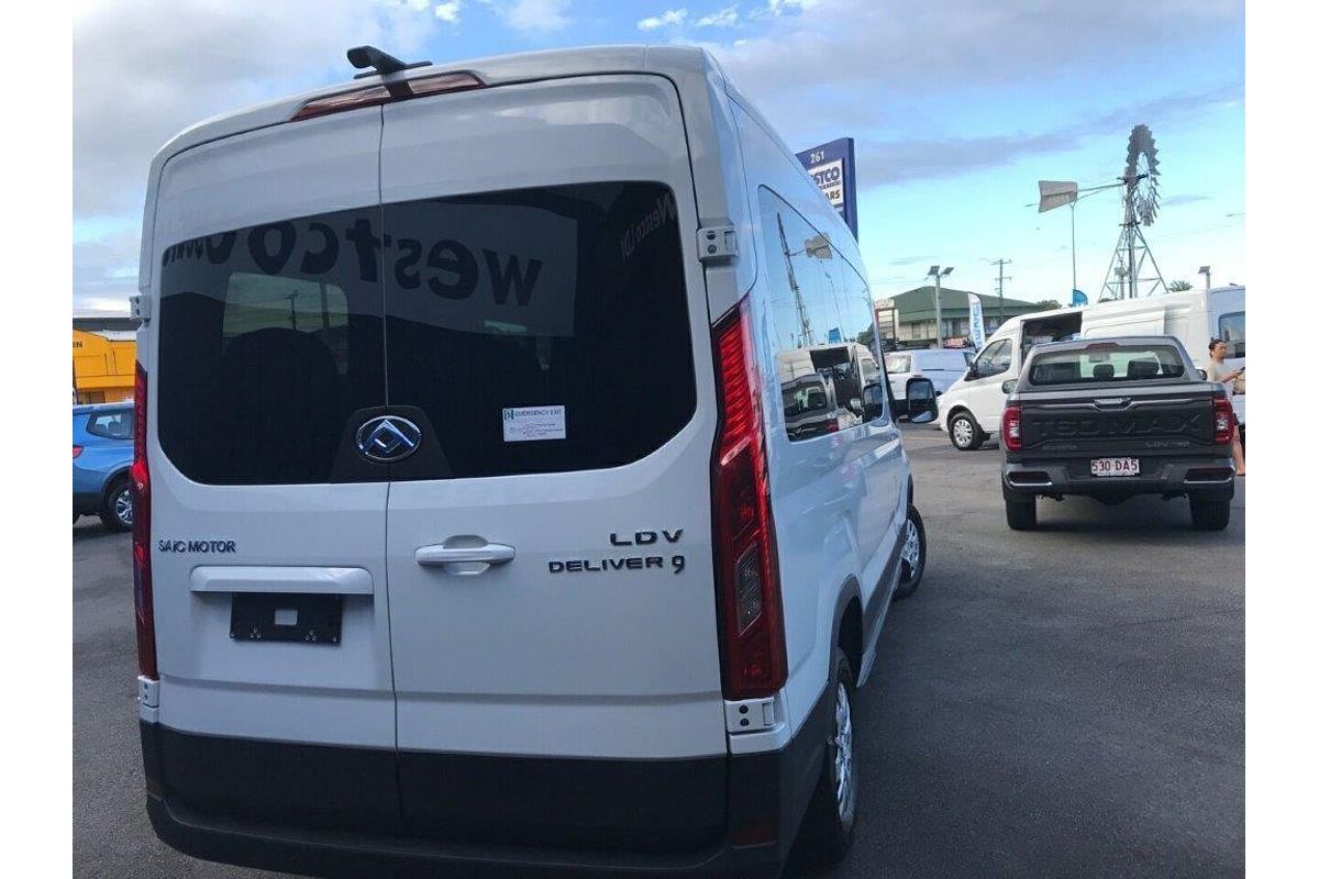 2024 LDV Deliver 9 LWB