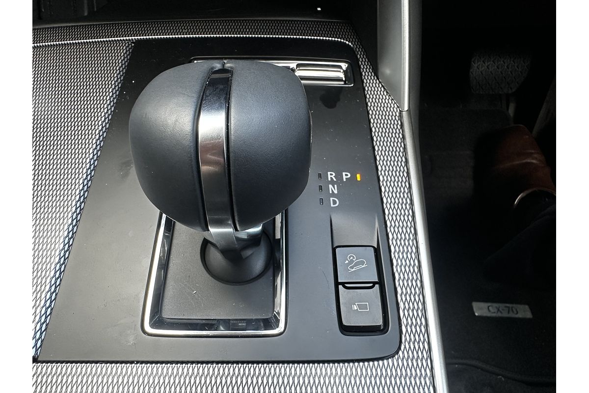 2024 Mazda CX-70 D50e GT KJ