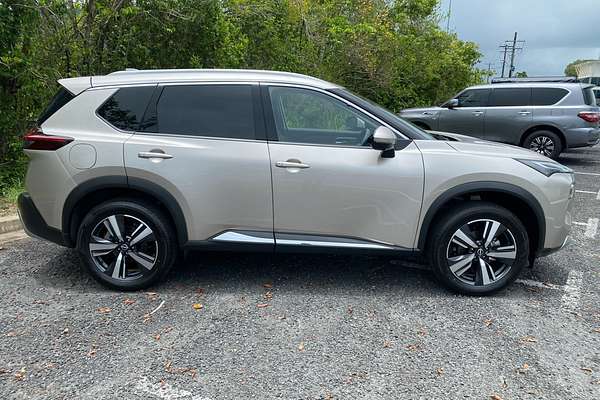 2024 Nissan X-TRAIL Ti-L T33