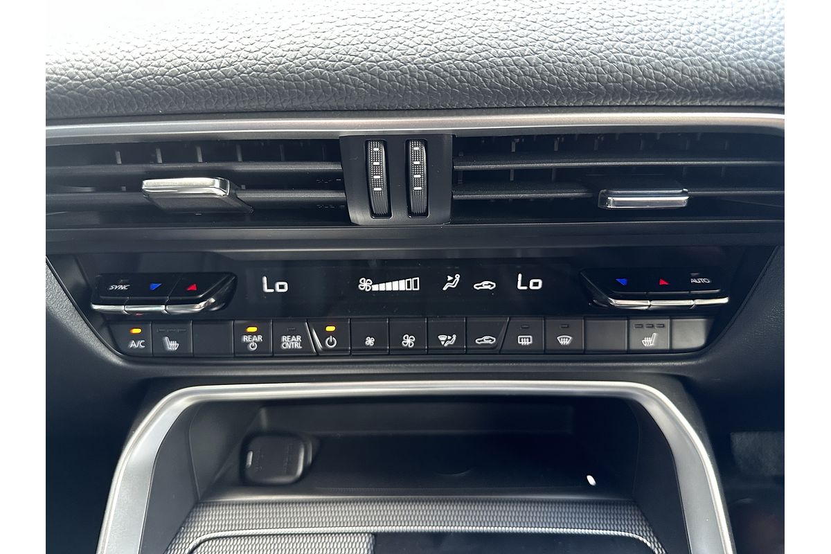 2024 Mazda CX-80 G40e Touring KL