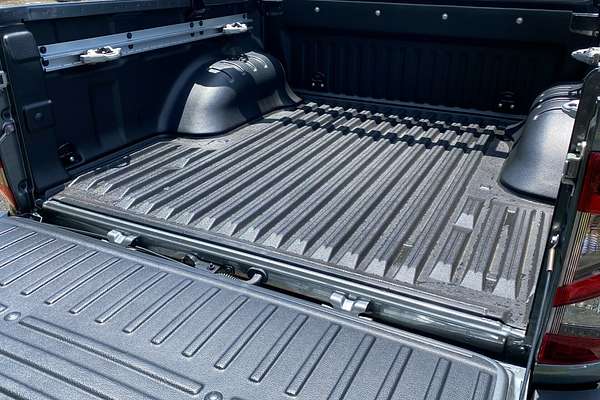 2024 Nissan Navara ST-X D23 4X4