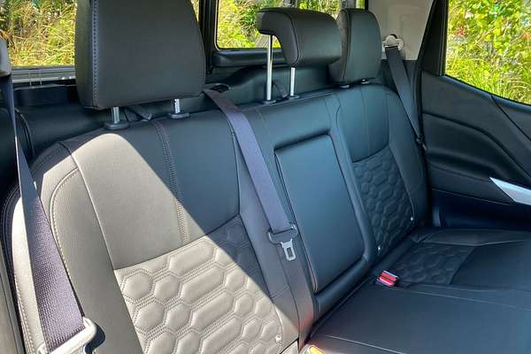 2024 Nissan Navara ST-X D23 4X4