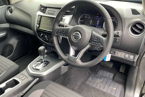 2024 Nissan Navara ST D23 4X4