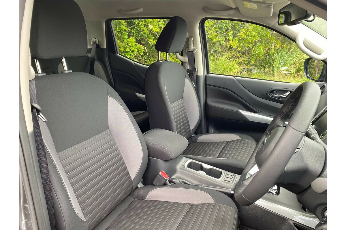 2024 Nissan Navara ST D23 4X4
