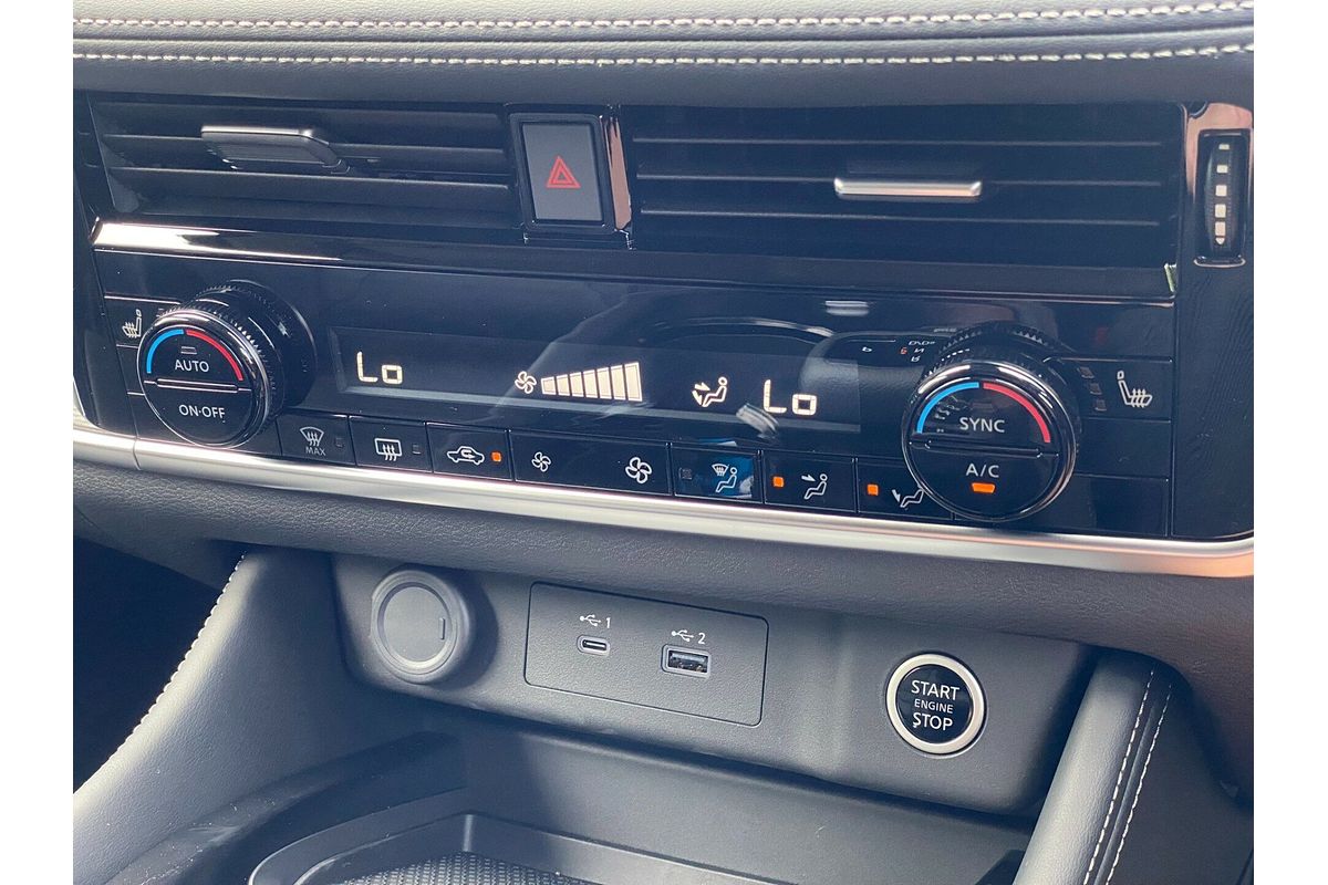 2024 Nissan X-TRAIL ST-L T33