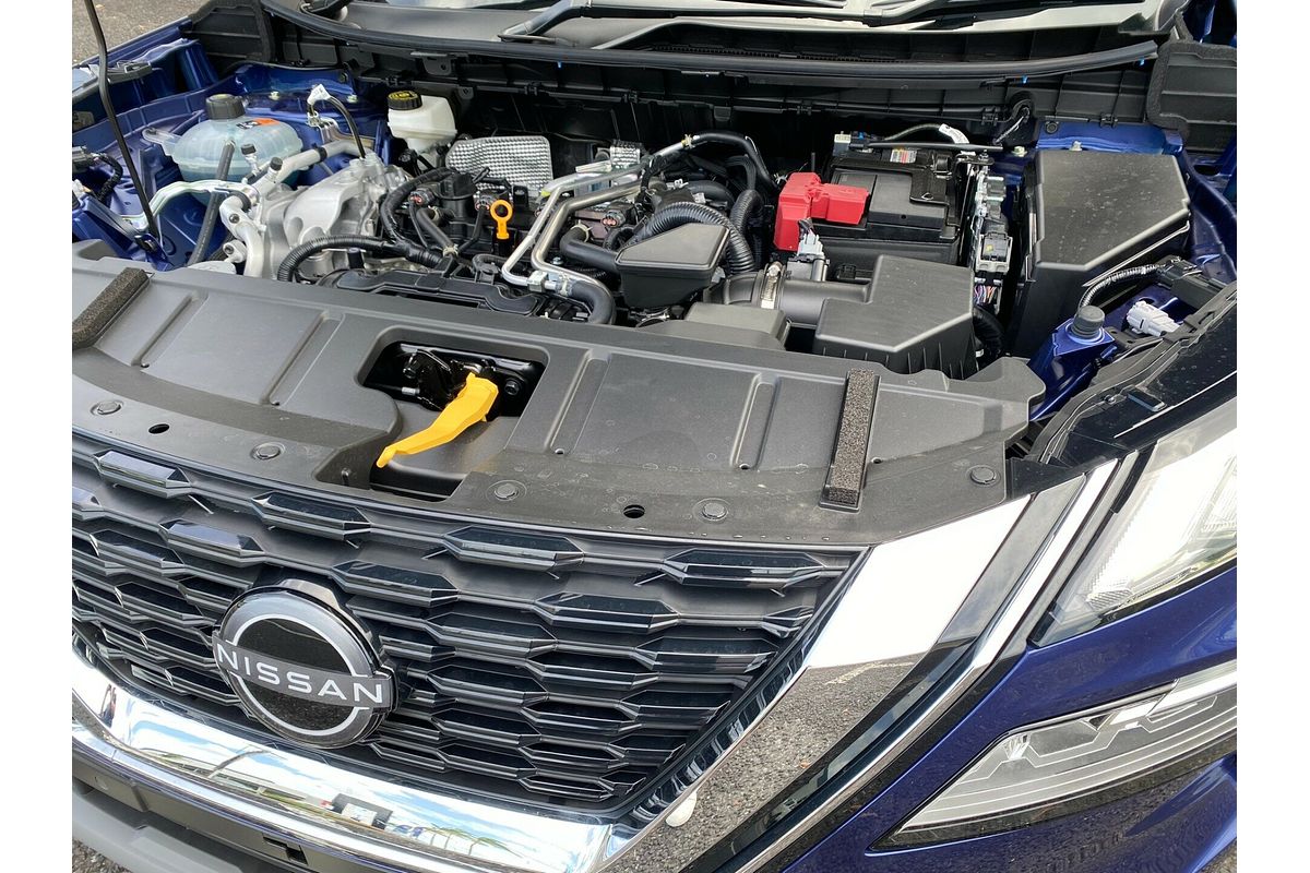 2024 Nissan X-TRAIL ST-L T33