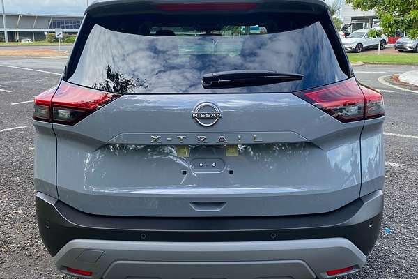2024 Nissan X-TRAIL ST-L T33