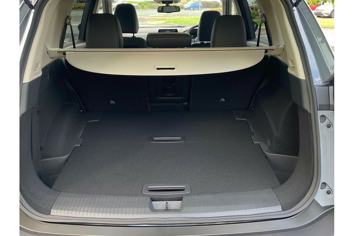 2024 Nissan X-TRAIL ST-L T33