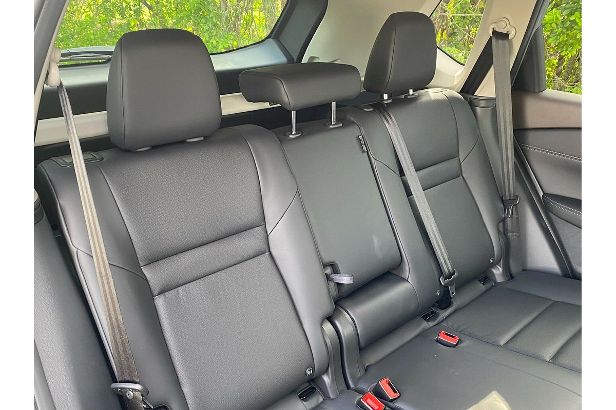 2024 Nissan X-TRAIL ST-L T33