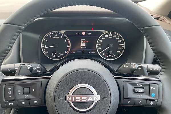 2024 Nissan X-TRAIL ST-L T33