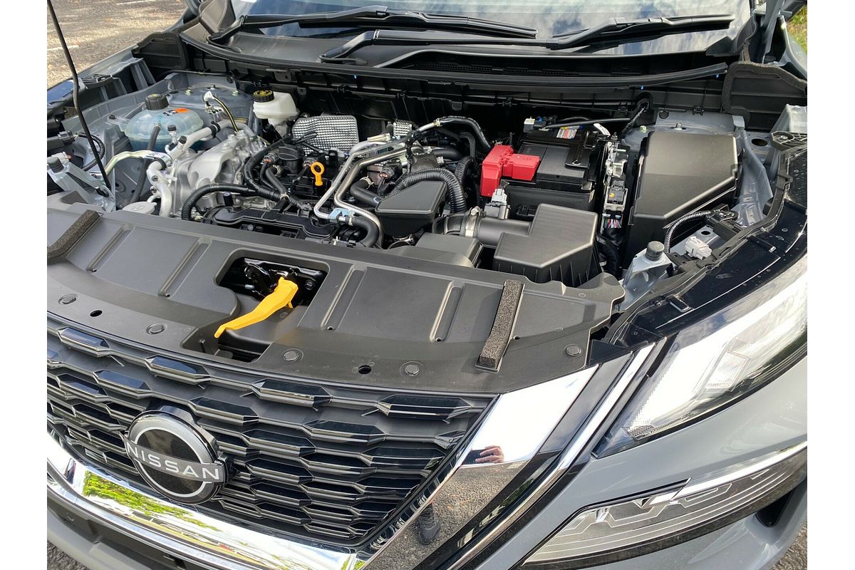 2024 Nissan X-TRAIL ST-L T33