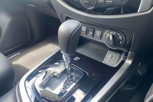 2024 Nissan Navara ST-X D23 4X4