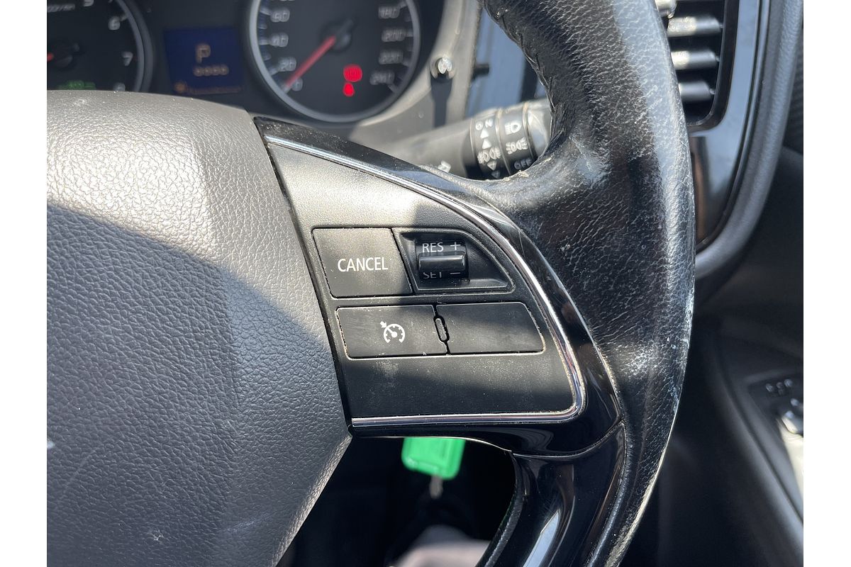 2015 Mitsubishi Outlander LS ZK