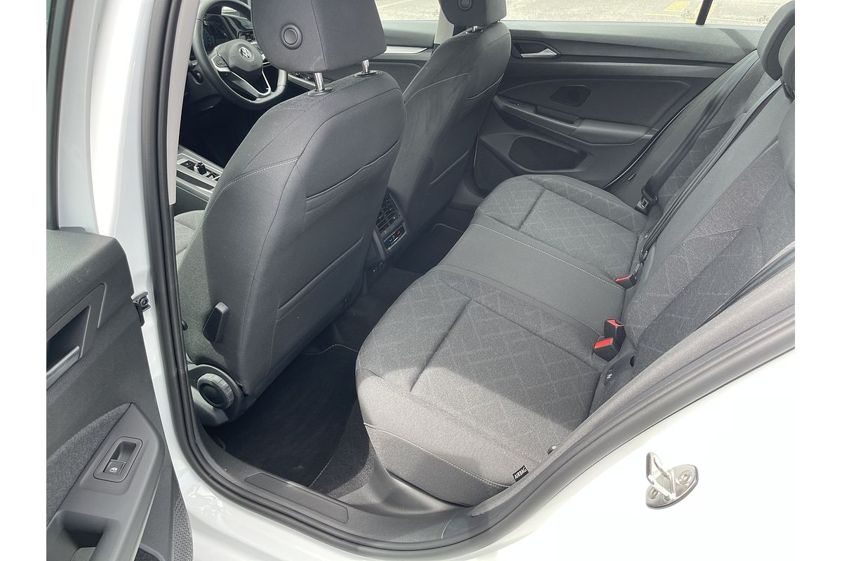 2023 Volkswagen Golf 110TSI Life 8