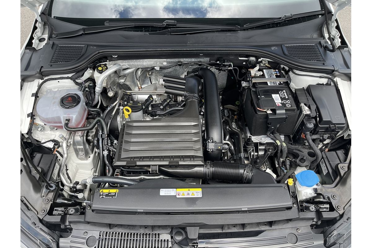 2023 Volkswagen Golf 110TSI Life 8