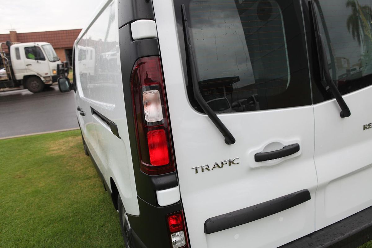 2024 Renault Trafic Pro X82 LWB