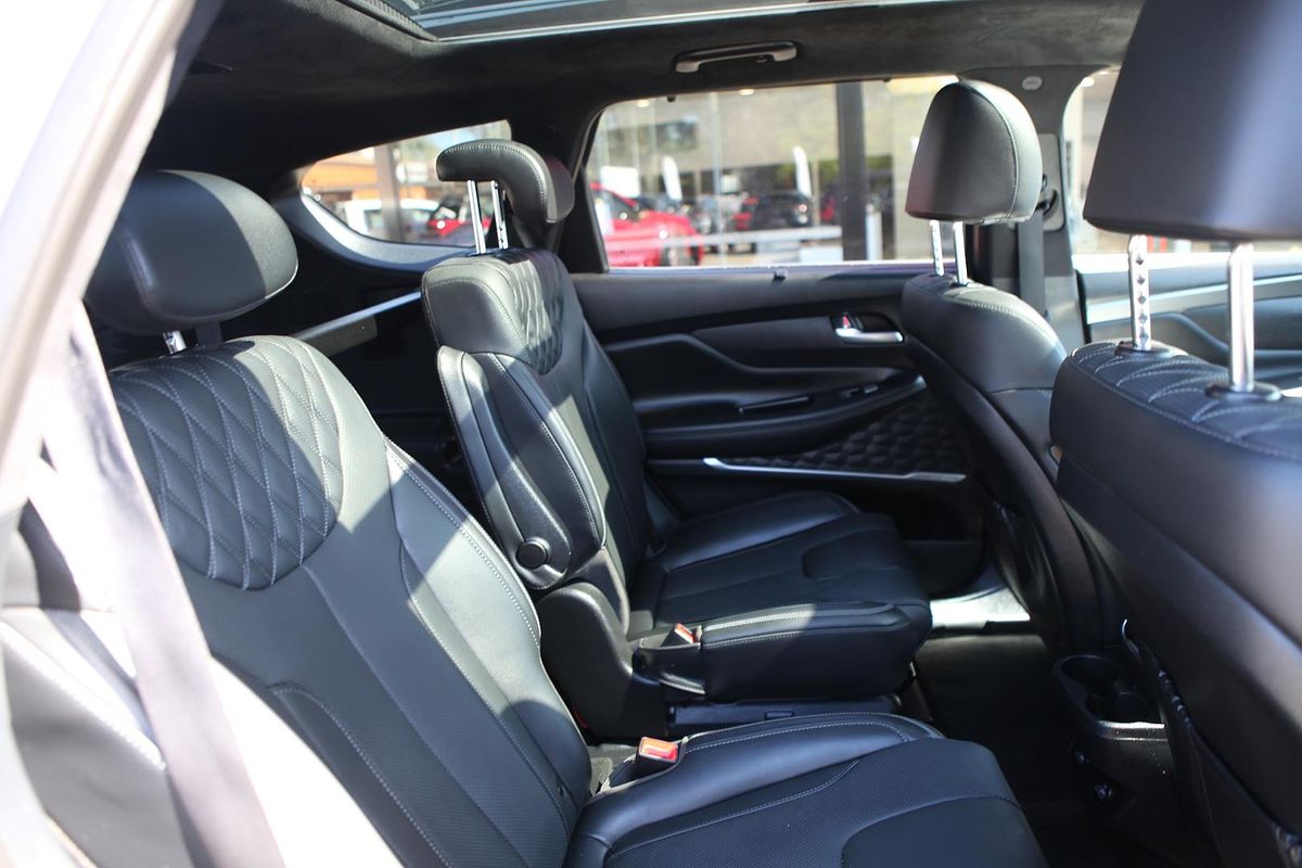 2023 Hyundai Santa Fe Hybrid Highlander TM.V4
