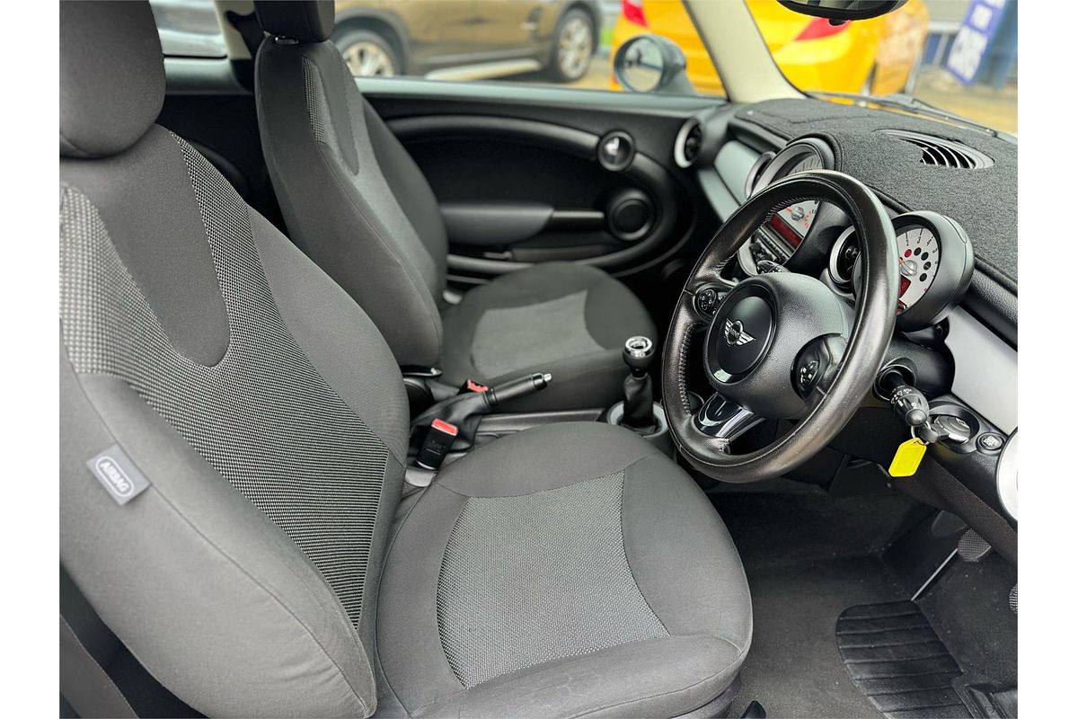 2010 MINI Hatch Cooper R56 LCI