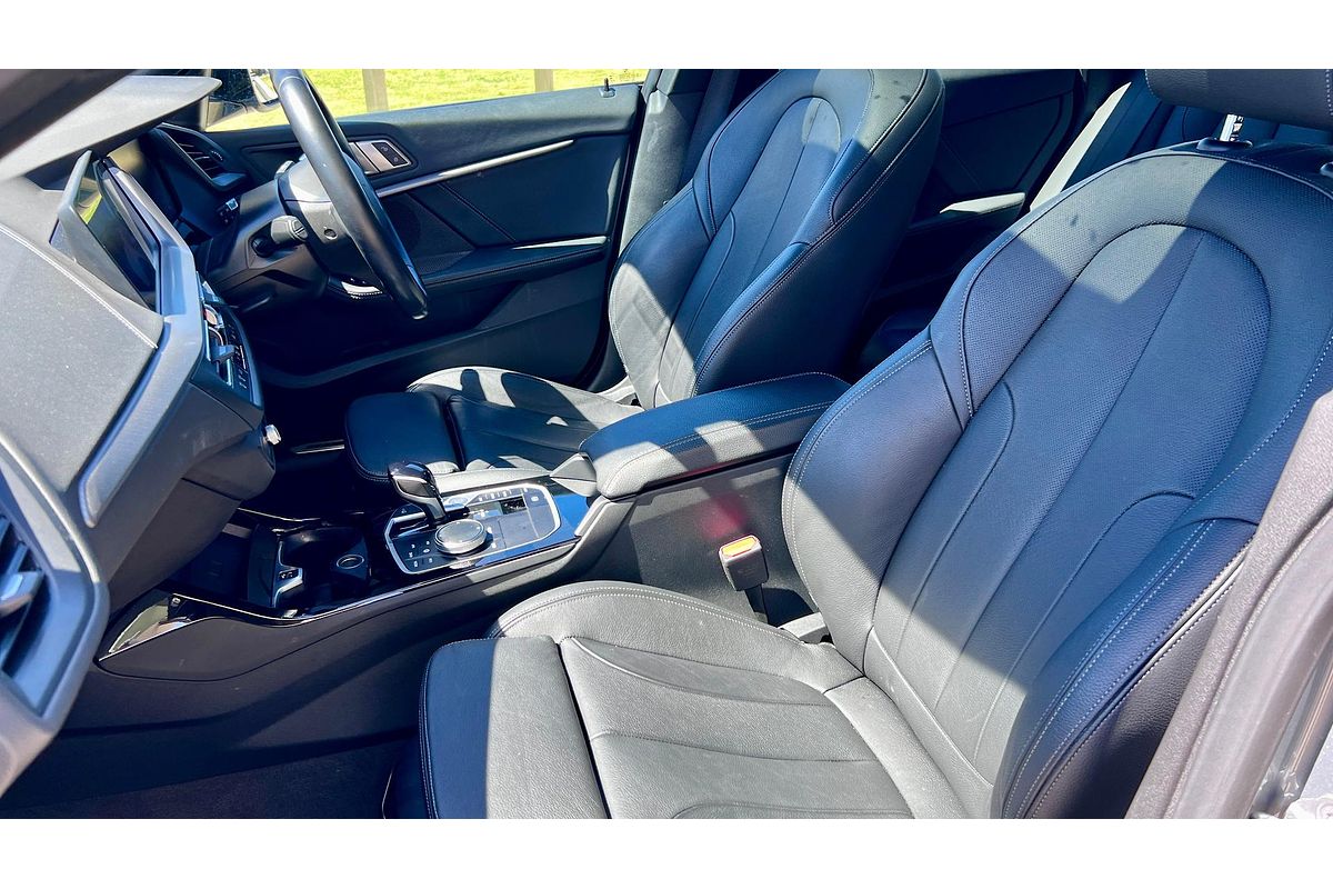 2022 BMW 2 Series 218i M Sport F44