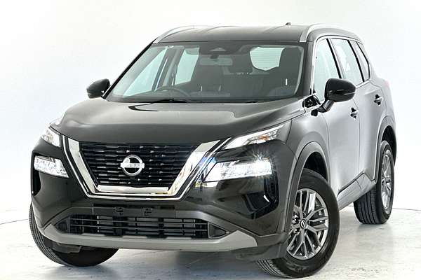 2024 Nissan X-TRAIL ST T33