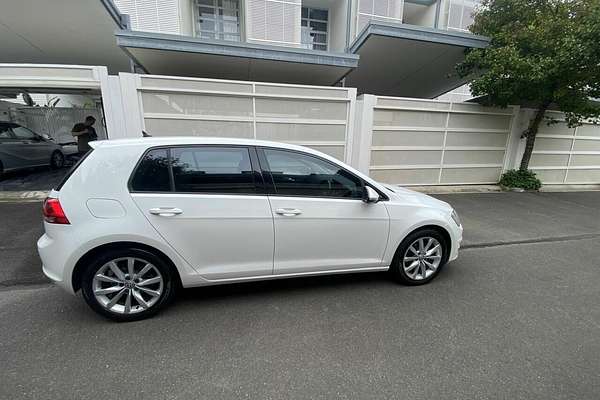 2016 Volkswagen Golf 110TSI Highline 7