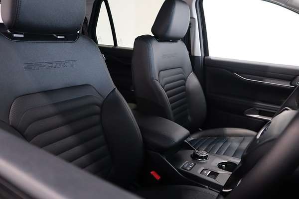 2024 Ford Everest Sport