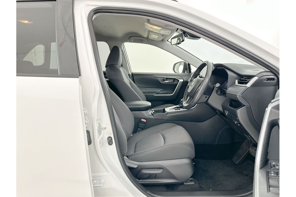2020 Toyota RAV4 GXL AXAH52R