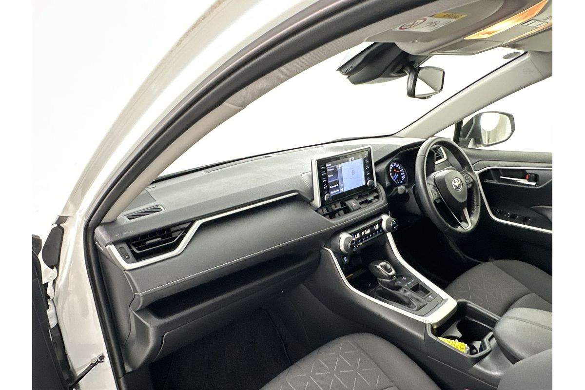 2020 Toyota RAV4 GXL AXAH52R
