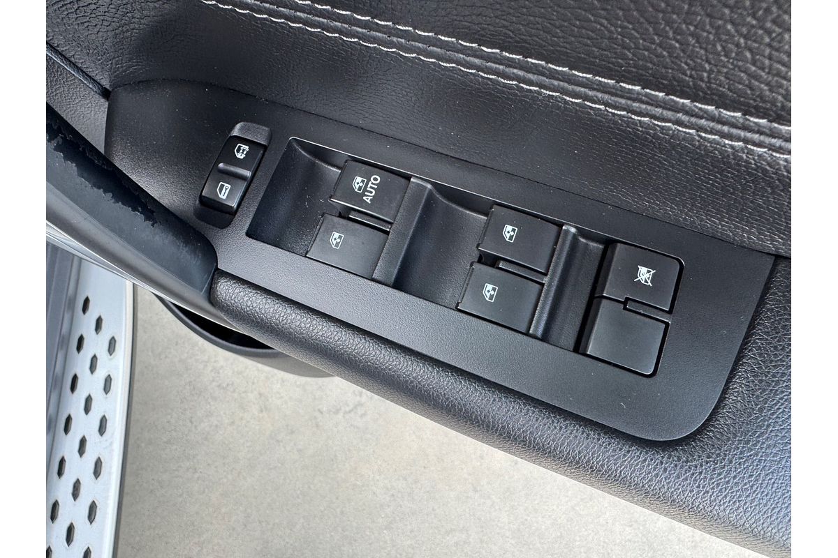 2015 Holden Captiva 7 LTZ CG