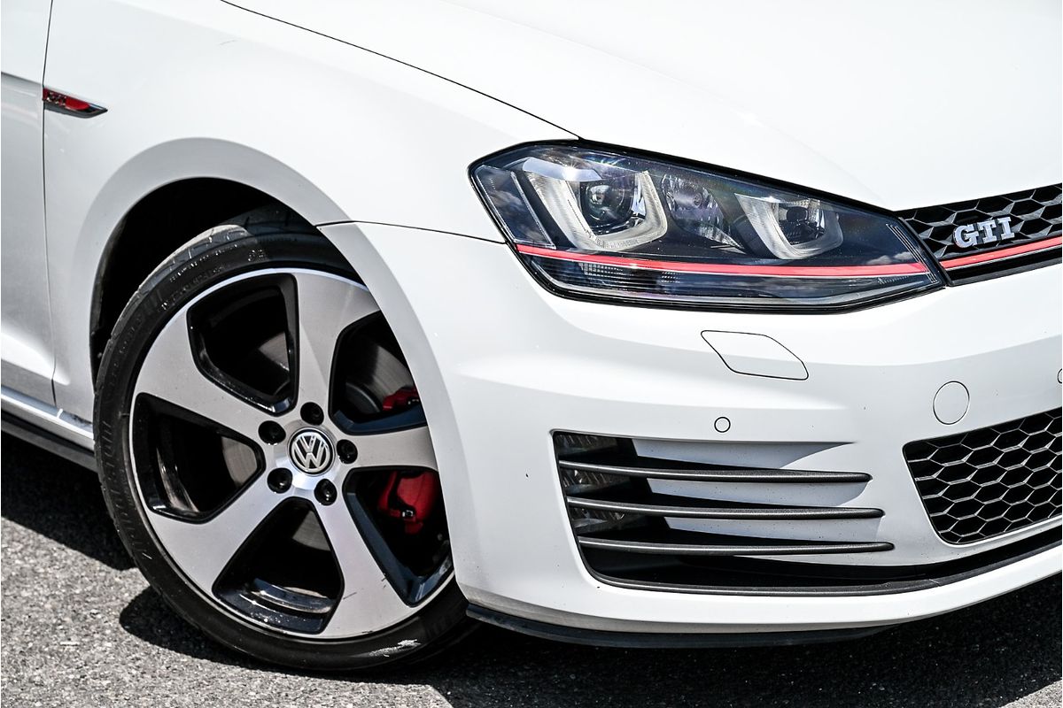 2015 Volkswagen Golf GTI 7